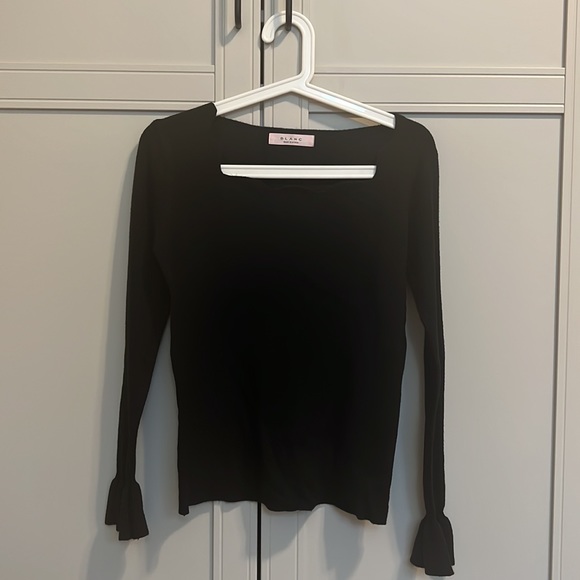 Black soft sweater made in Korea. Cute neck and cuff design. - Picture 2 of 6